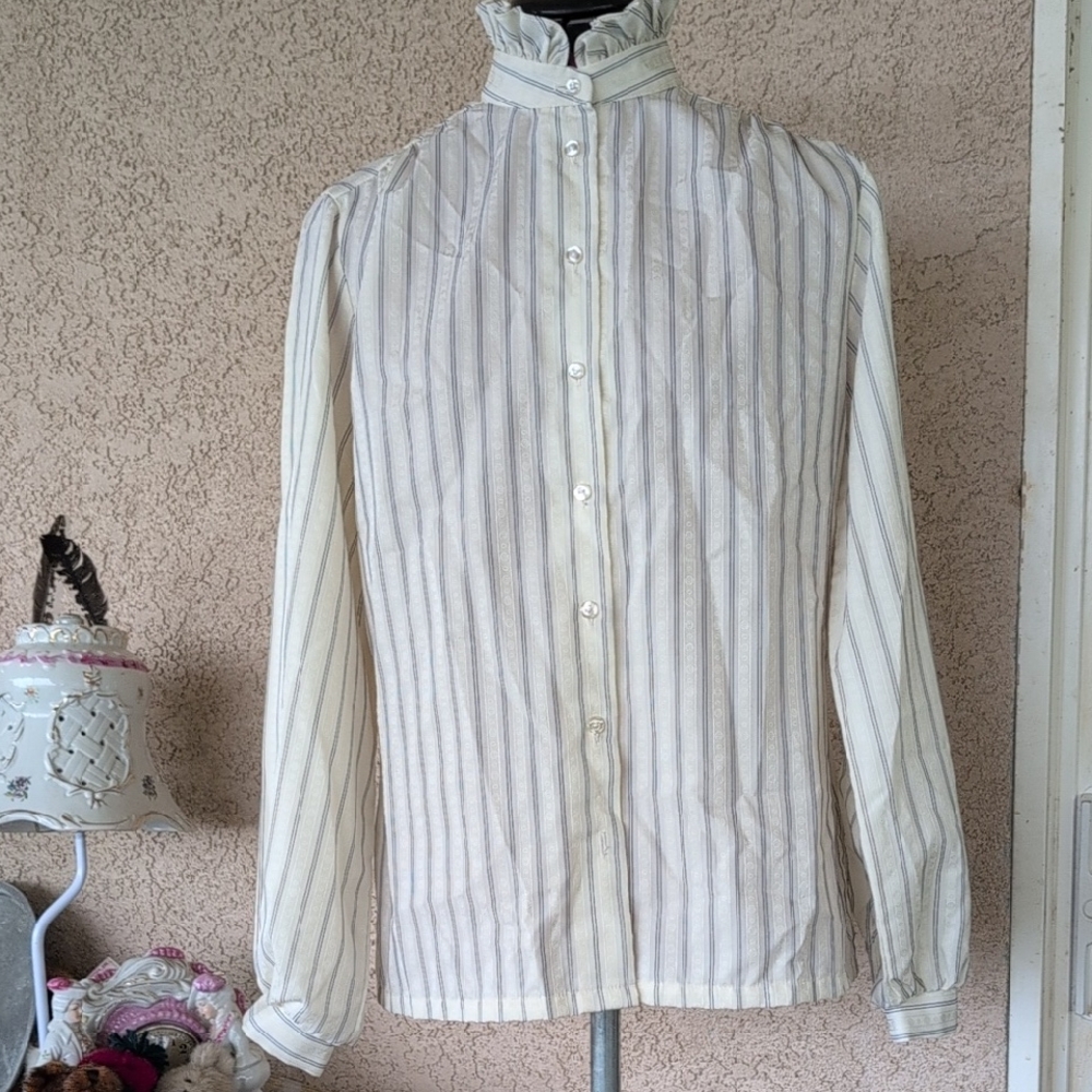 Elegant Striped White Blouse